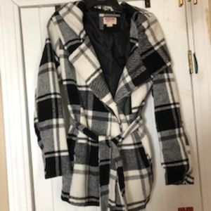 Mossimo White & Black Plaid Pea Coat